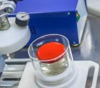 Установка вакуумной укупорки УУ-5Н для стеклянной тары крышками "Твист-офф"