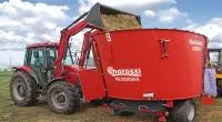 Миксер кормораздатчик Enorossi Henomixer DX 13 м³